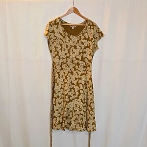 Cue Wrap Short Sleeve Dress